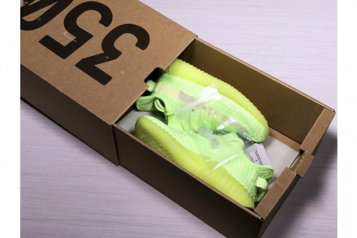 ad*s kids Y**zy 350 boost v2 green kid-eh5360