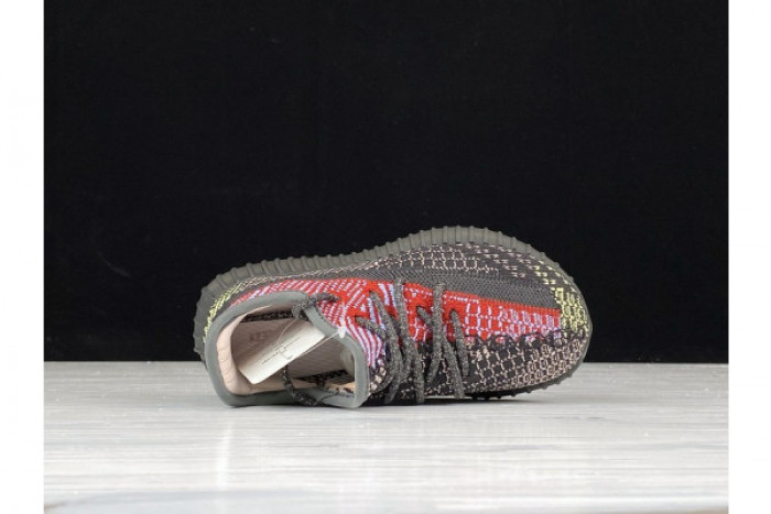 ad*s kids Y**zy boost 350 v2 yecheil fx0777