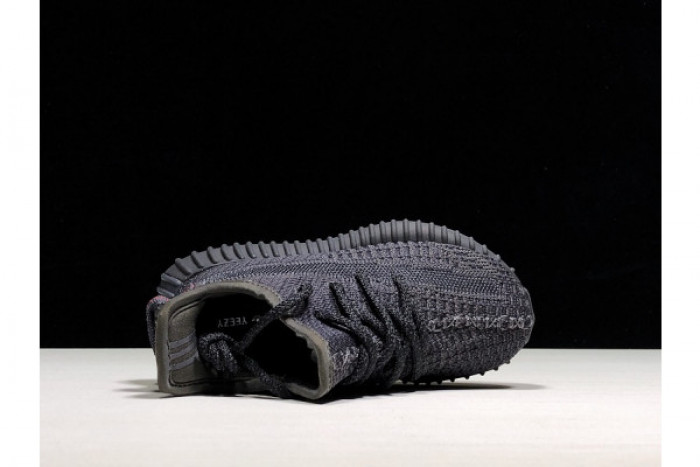 ad*s kids Y**zy boost 350 v2 black (non-reflective) fu9013