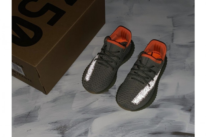 ad*s kids Y**zy boost 350 v2 desert sage fx9037