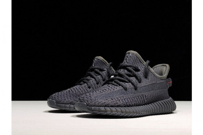 ad*s kids Y**zy boost 350 v2 black (non-reflective) fu9013