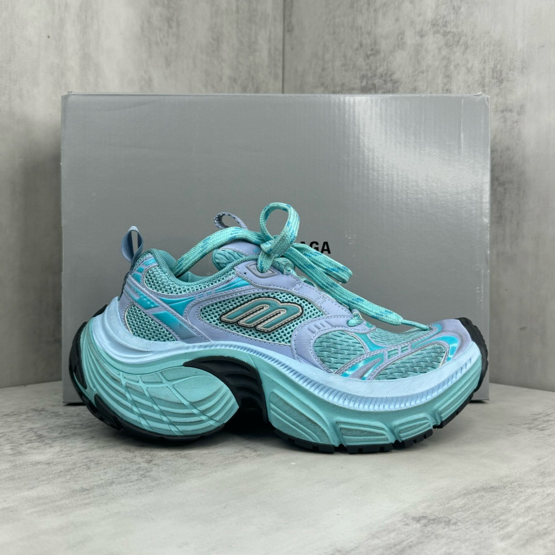 BLCG Sneaker 6XL
